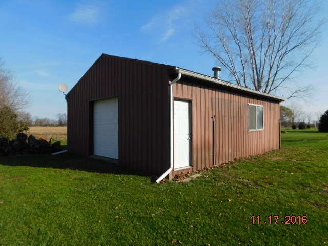 28877 Harrison Road South Bend, IN 46619 - Photo 7 of 32 Gallery Image 7