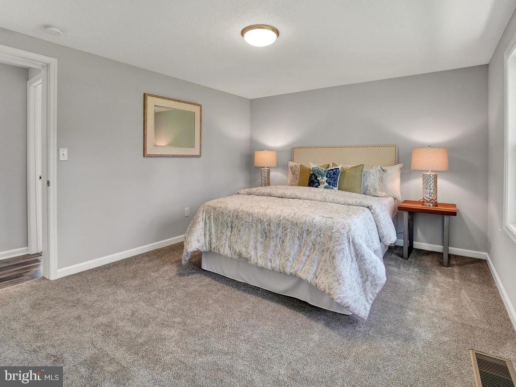 2100 Flag Marsh Road Mount Airy, MD 21771 - Photo 18 of 46 Gallery Image 18