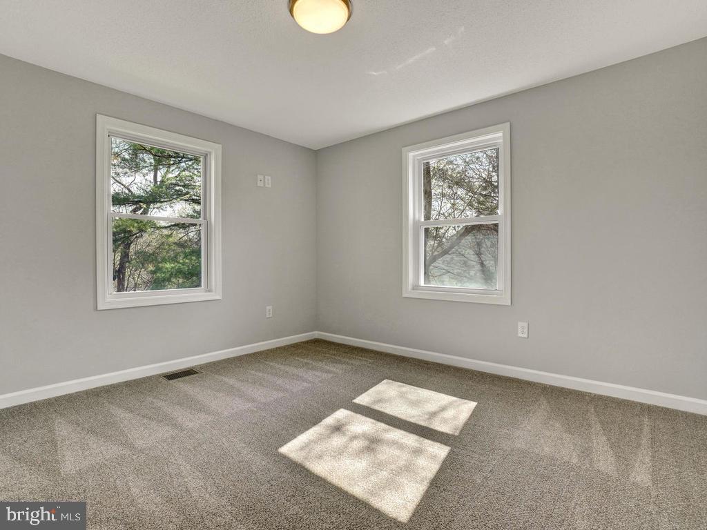 2100 Flag Marsh Road Mount Airy, MD 21771 - Photo 21 of 46 Gallery Image 21