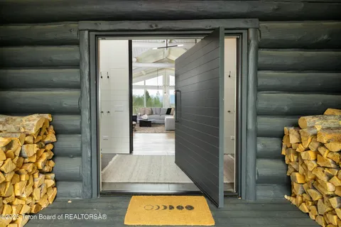 $15,000,000 | 101 Miner Creek Road, Pinedale, WY 82941