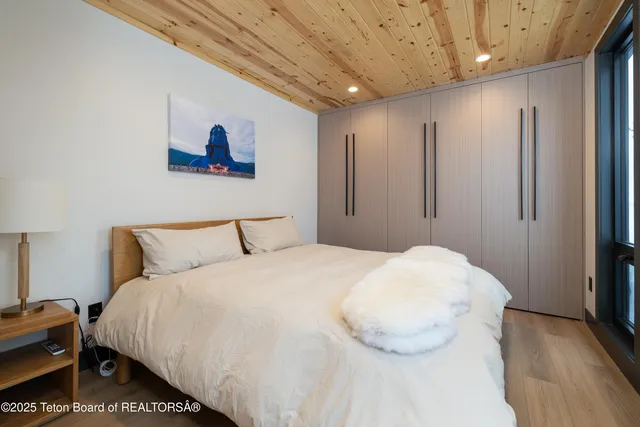 $15,000,000 | 101 Miner Creek Road, Pinedale, WY 82941