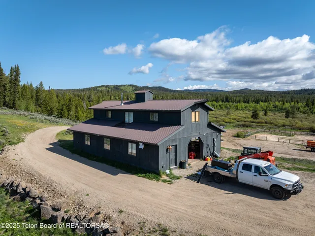 $15,000,000 | 101 Miner Creek Road, Pinedale, WY 82941