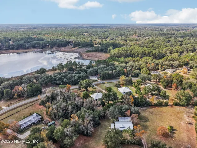 $395,000 | 120 Ashley Lake Drive, Melrose, FL 32666
