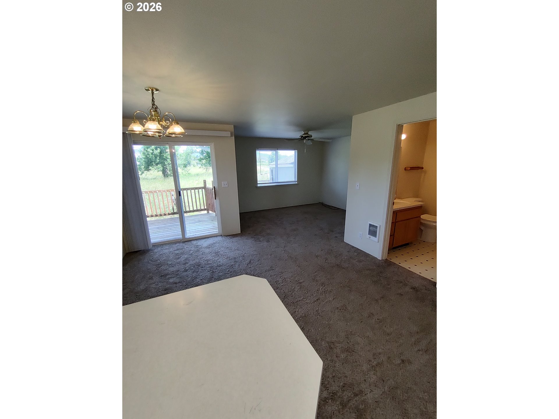 257 Smith Loop Springfield, OR 97478 - Photo 4 of 13