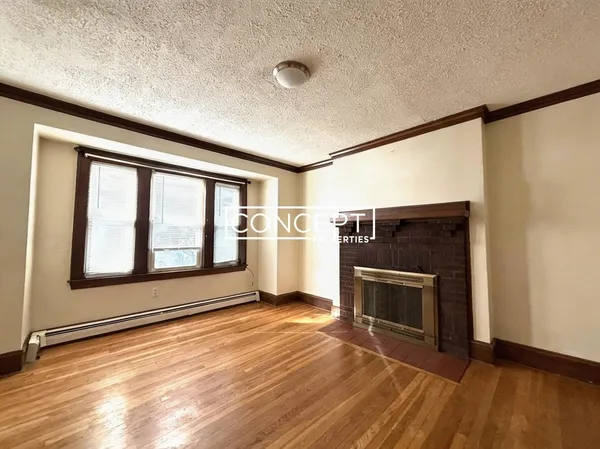 $3,300 | 28 Alewife Brook Parkway, Unit 2, Cambridge, MA 02140