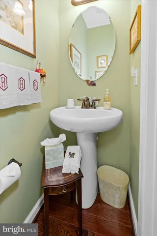 $469,000 | 220 Avonbridge Drive, Townsend, DE 19734