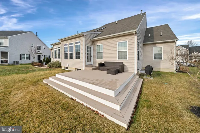 $469,000 | 220 Avonbridge Drive, Townsend, DE 19734