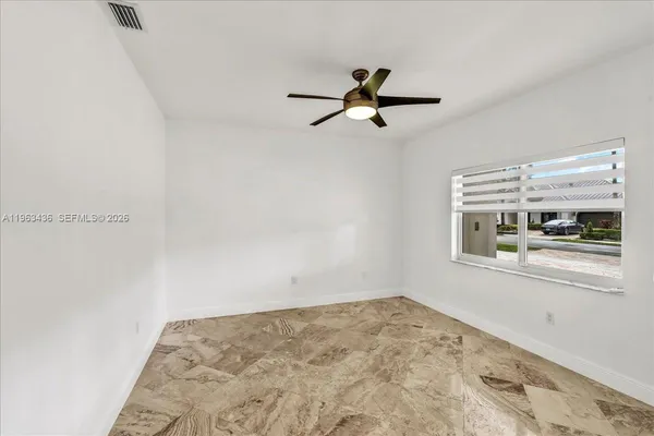 $1,180,000 | 15507 Northwest 82nd Court, Miami Lakes, FL 33016