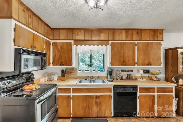 $339,000 | 410 Dogwood Trail, Tryon, NC 28782