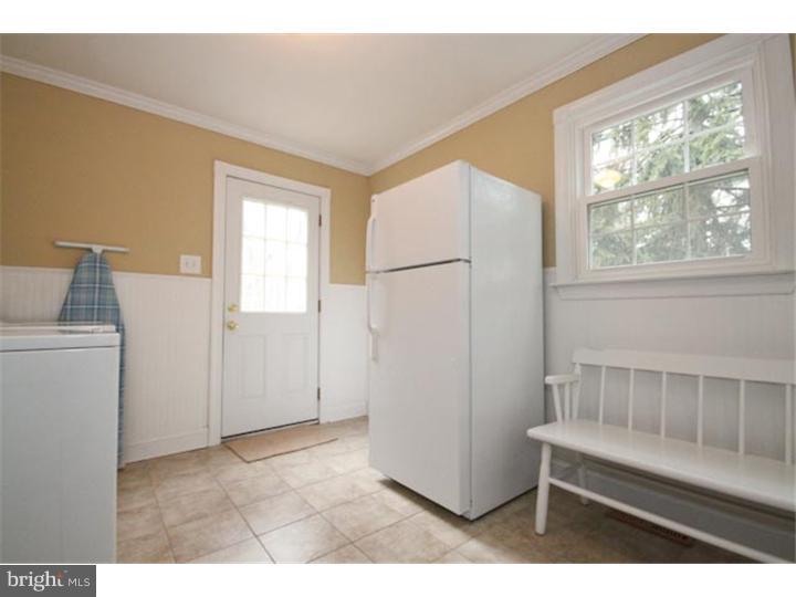 122 Hickory Road Marlton, NJ 08053 - Photo 12 of 20 Laundry Room