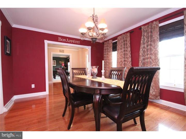 122 Hickory Road Marlton, NJ 08053 - Photo 8 of 20 Dining Room