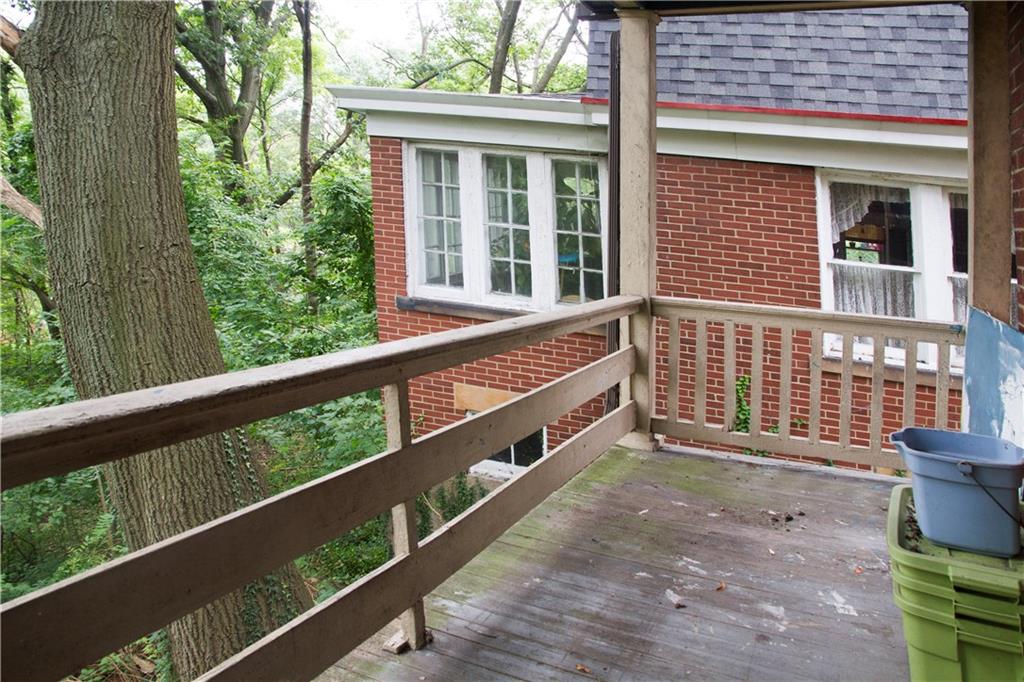 33 Wilkins Road Pittsburgh, PA 15221 - Photo 7 of 25 Gallery Image 7
