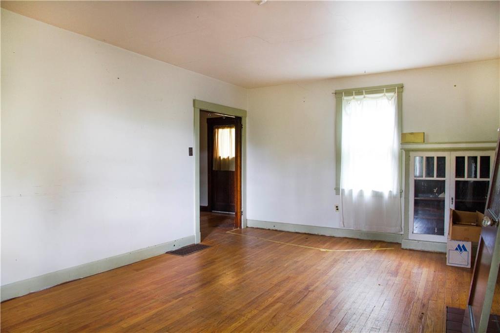 33 Wilkins Road Pittsburgh, PA 15221 - Photo 9 of 25 Gallery Image 9