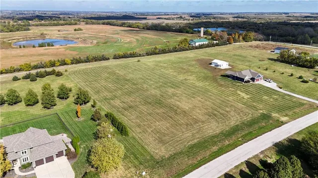 $225,000 | West 248th Street, Paola, KS 66071