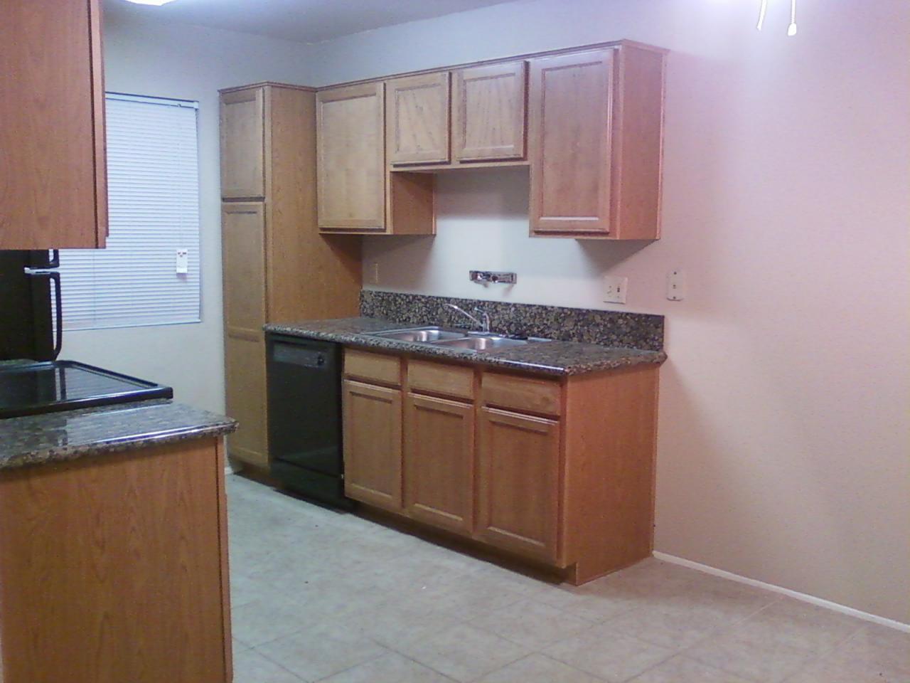 3511 East Baseline Road, Unit 1092 Phoenix, AZ 85042 - Photo 3 of 8 Kitchen 3