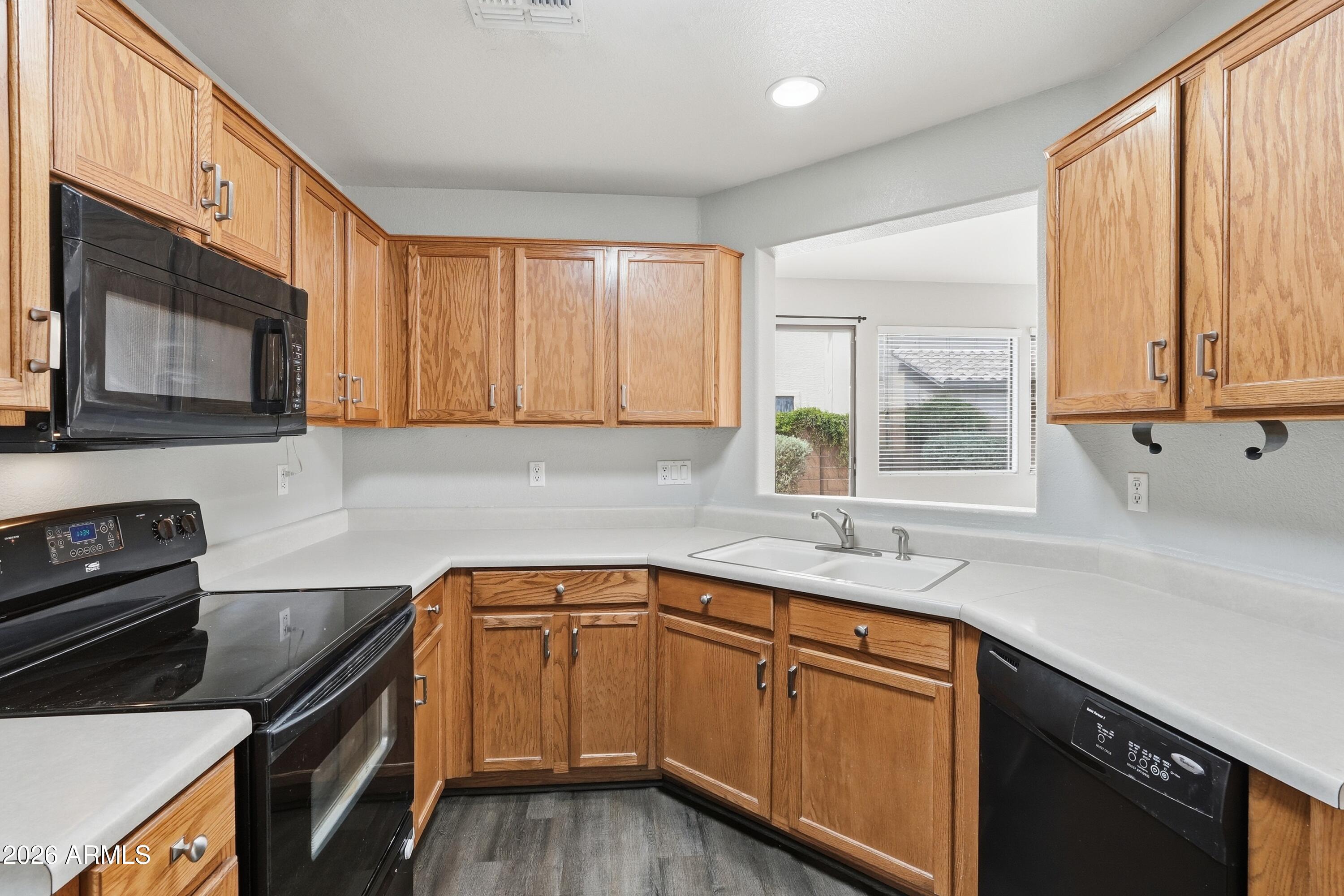 1425 South Lindsay Road, Unit 51 Mesa, AZ 85204 - Photo 8 of 38 ListerPros_010