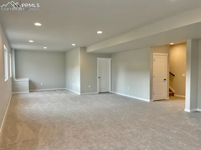 a view of empty room