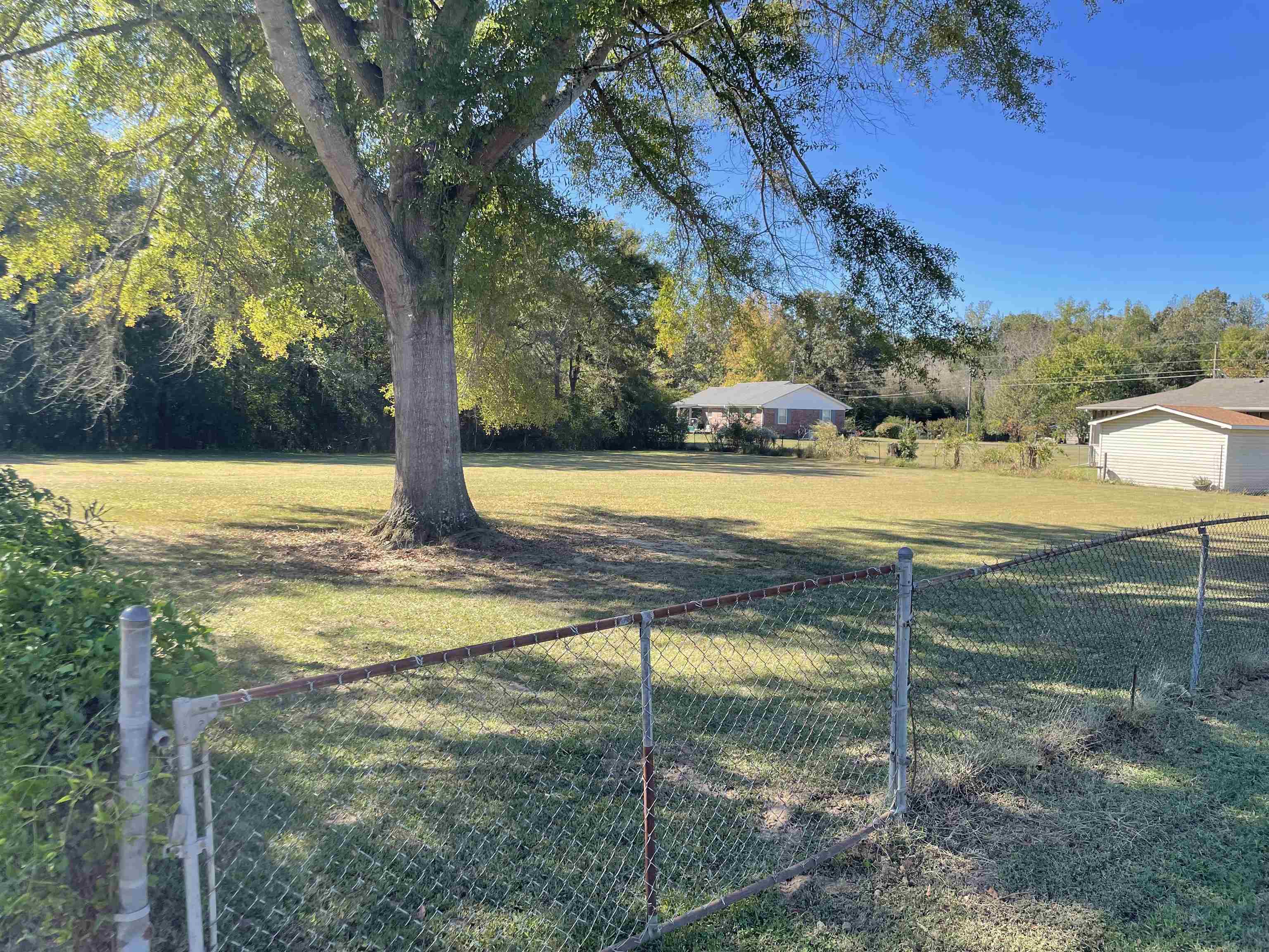 235 Paine Road Savannah, TN 38372 - Photo 25 of 28 a view of an ocean beach