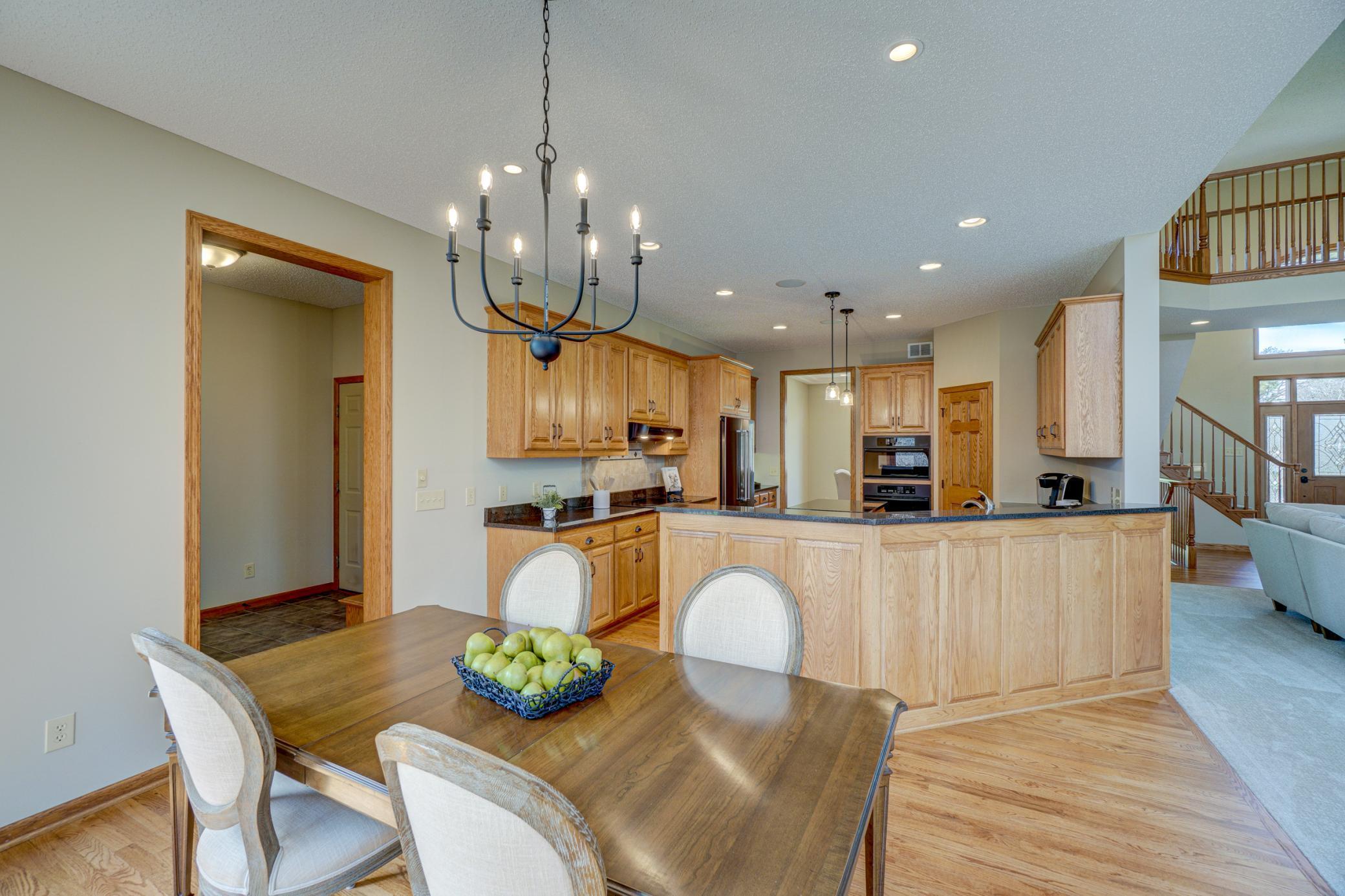 41 Mallard Road North Oaks, MN 55127 - Photo 5 of 32