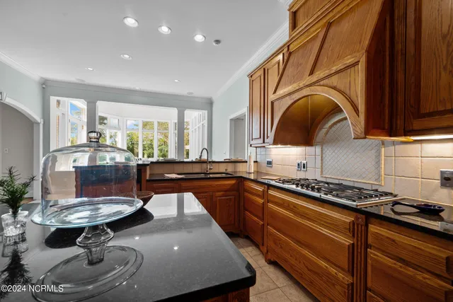 $1,290,000 | 450 Cox Road, Washington, NC 27889