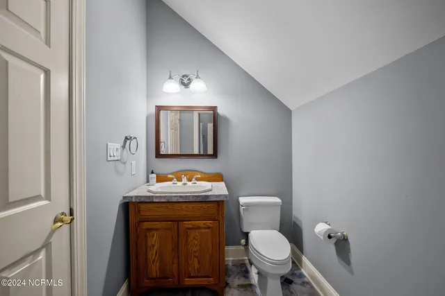 $1,290,000 | 450 Cox Road, Washington, NC 27889