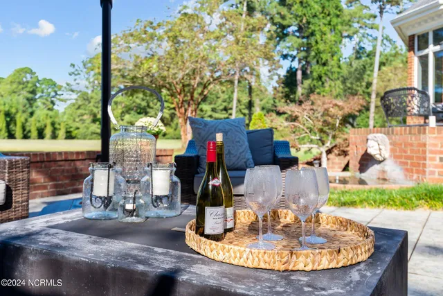 $1,290,000 | 450 Cox Road, Washington, NC 27889