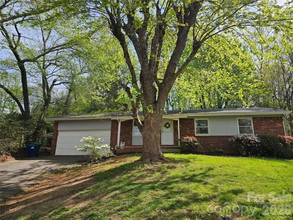 $339,900 | 3220 Sweeten Creek Road, Asheville, NC 28803