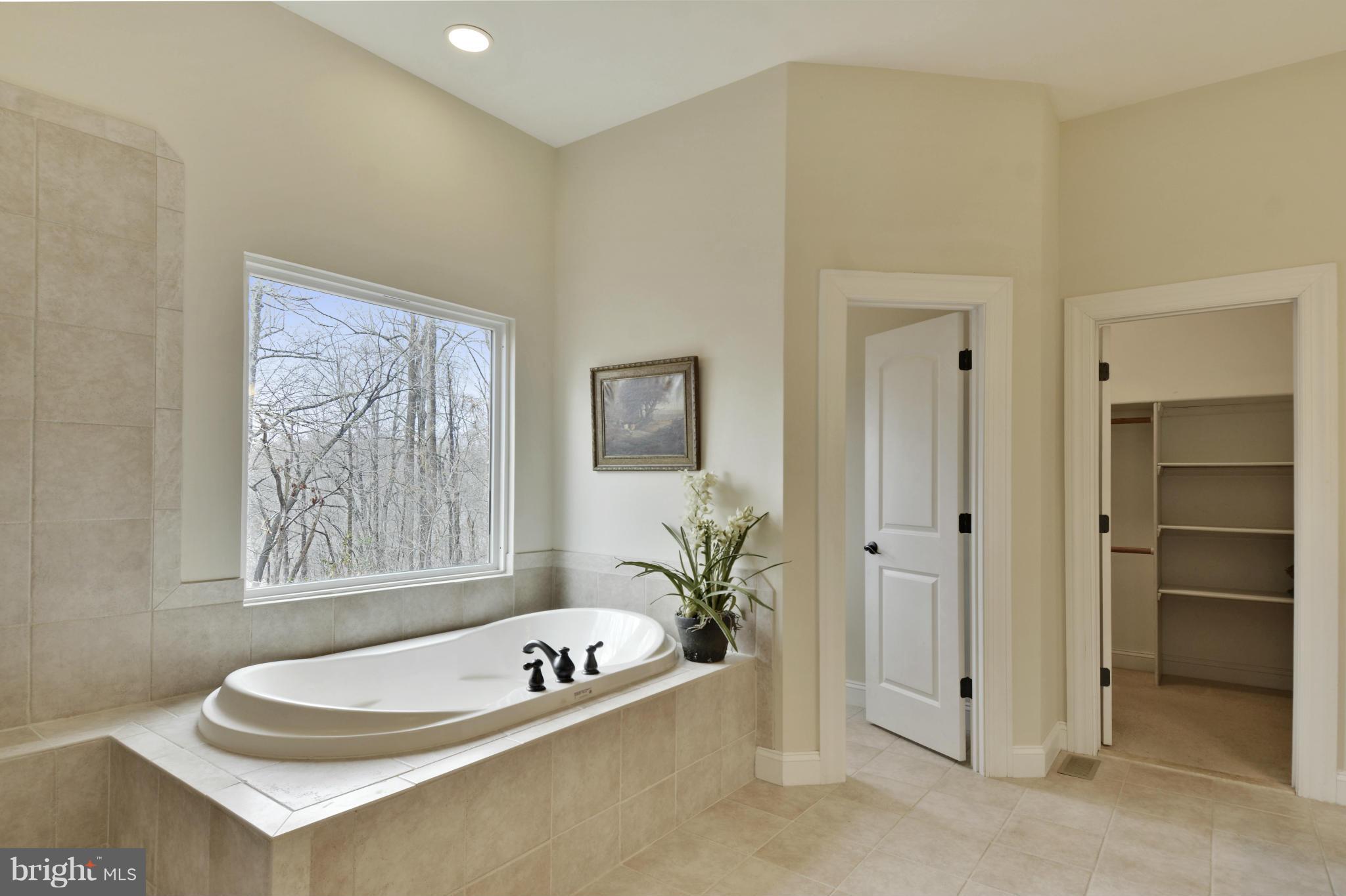 4985 Bayside Road Chesapeake Beach, MD 20732 - Photo 15 of 27 Bath (Master)