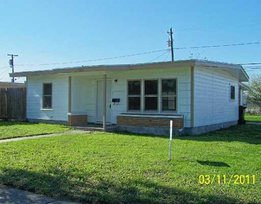 4101 Delphine Street Corpus Christi, TX 78411 - Photo 1 of 9