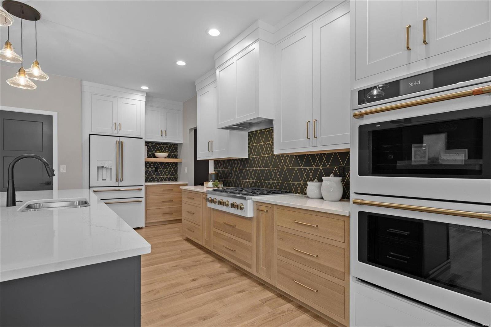 85 Glory Drive Highland, IL 62249 - Photo 13 of 47