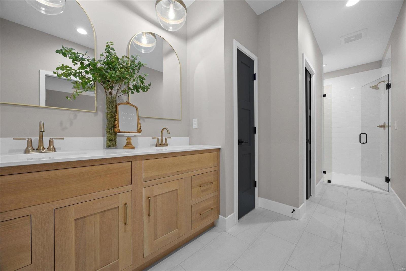 85 Glory Drive Highland, IL 62249 - Photo 21 of 47