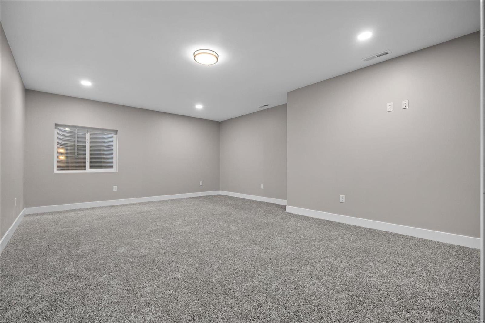 85 Glory Drive Highland, IL 62249 - Photo 32 of 47