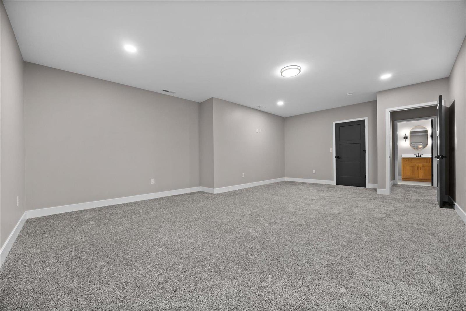 85 Glory Drive Highland, IL 62249 - Photo 33 of 47