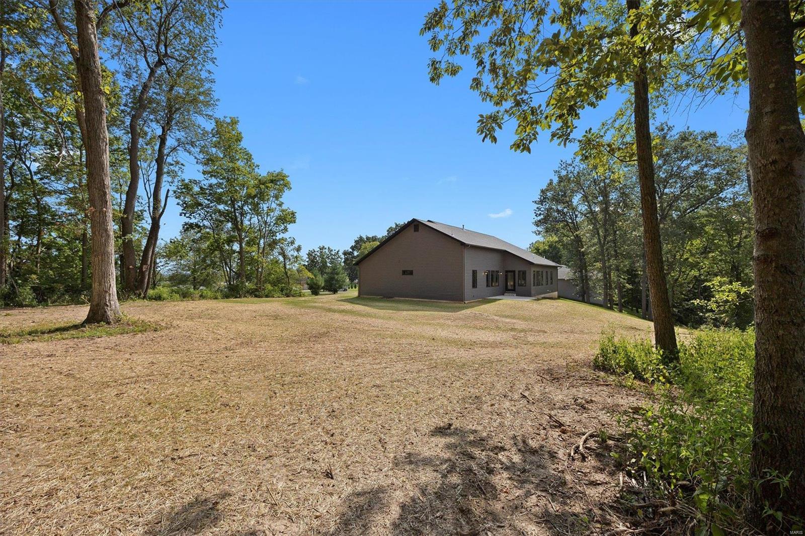 85 Glory Drive Highland, IL 62249 - Photo 44 of 47