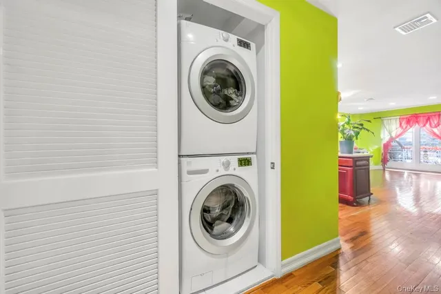 a view of building along with street