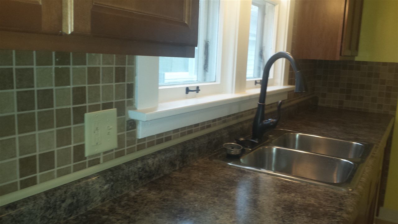 309 Adams Street Decatur, IN 46733 - Photo 6 of 22