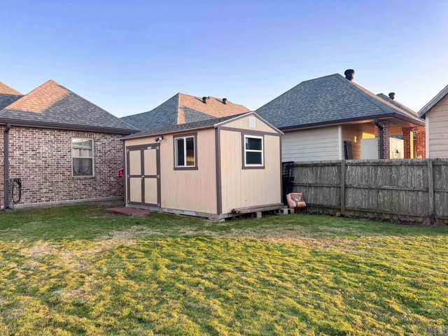 $485,000 | 326 Ravensaide Drive, Houma, LA 70360