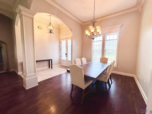 $485,000 | 326 Ravensaide Drive, Houma, LA 70360