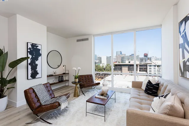 $475,000 | 222 Broadway, Unit 712, Oakland, CA 94607