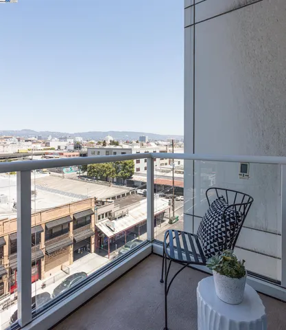 $475,000 | 222 Broadway, Unit 712, Oakland, CA 94607