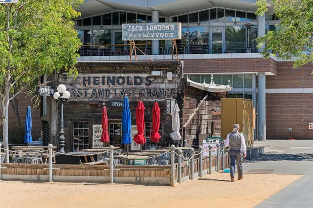 $475,000 | 222 Broadway, Unit 712, Oakland, CA 94607