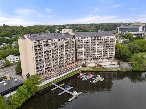 $435,000 | 65 Lake Avenue, Unit 510, Worcester, MA 01604