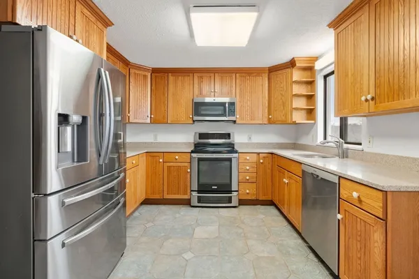 $435,000 | 65 Lake Avenue, Unit 510, Worcester, MA 01604