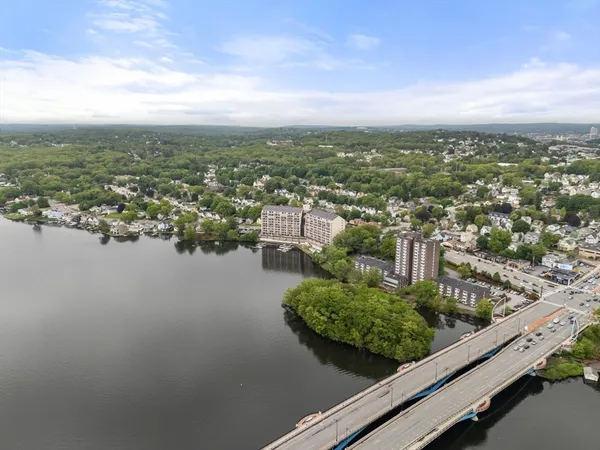 $435,000 | 65 Lake Avenue, Unit 510, Worcester, MA 01604