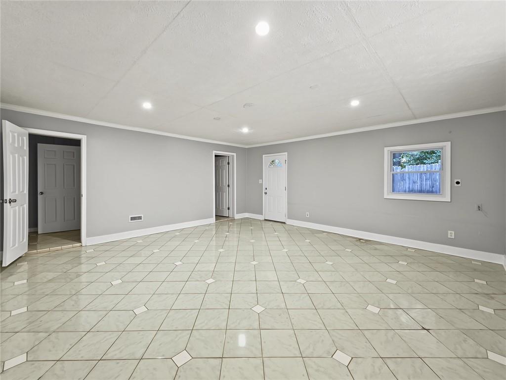 530 Allgood Road Stone Mountain, GA 30083 - Photo 20 of 25 Gallery Image 20