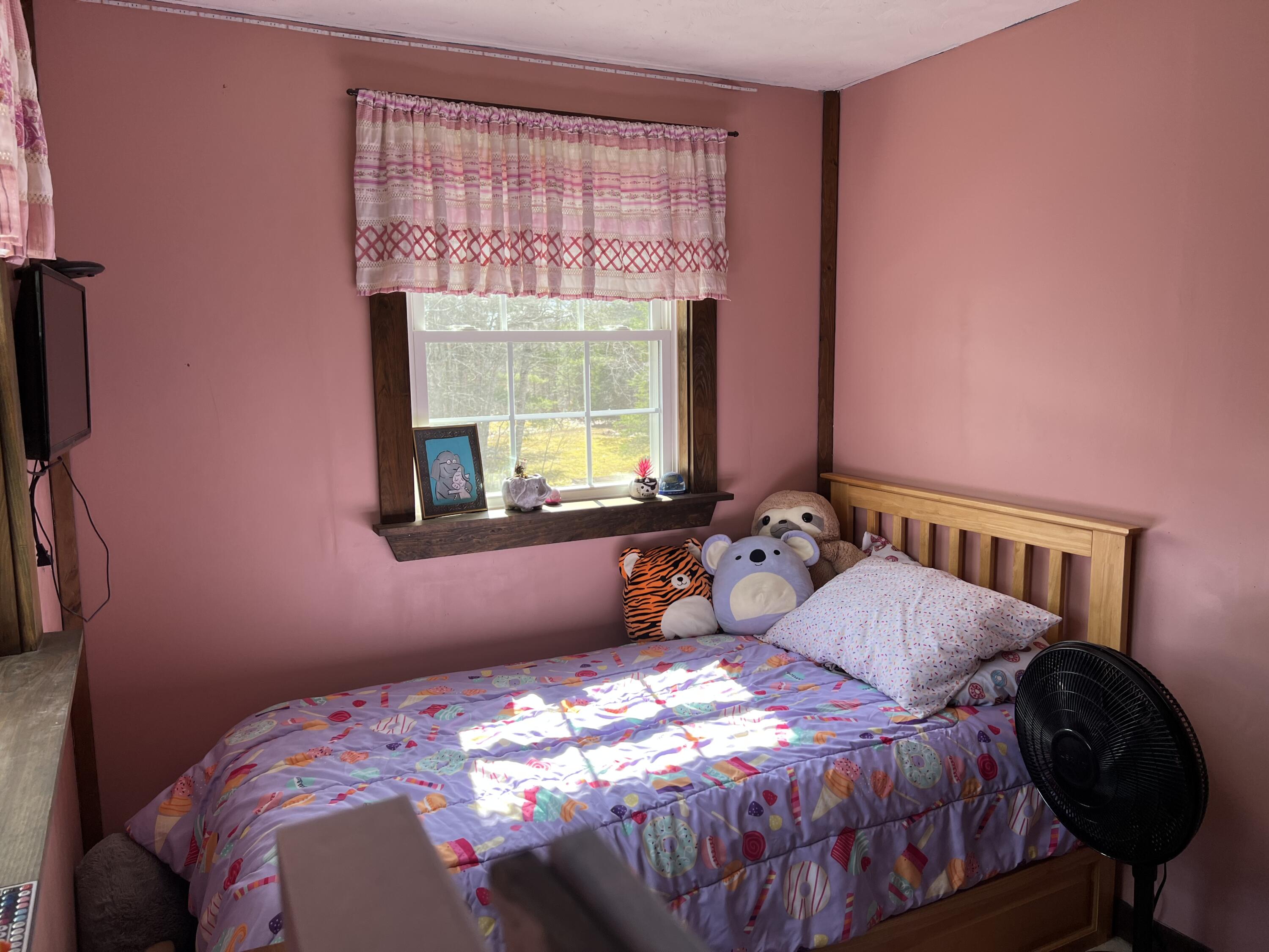 427 Kennebec Road Hampden, ME 04444 - Photo 13 of 18 image00014