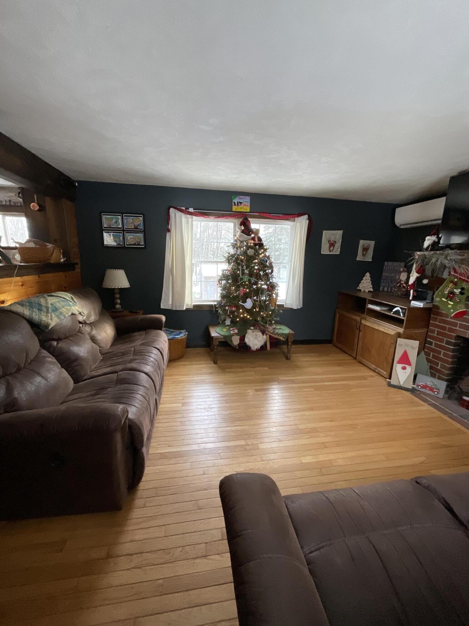 427 Kennebec Road Hampden, ME 04444 - Photo 5 of 18 image00002