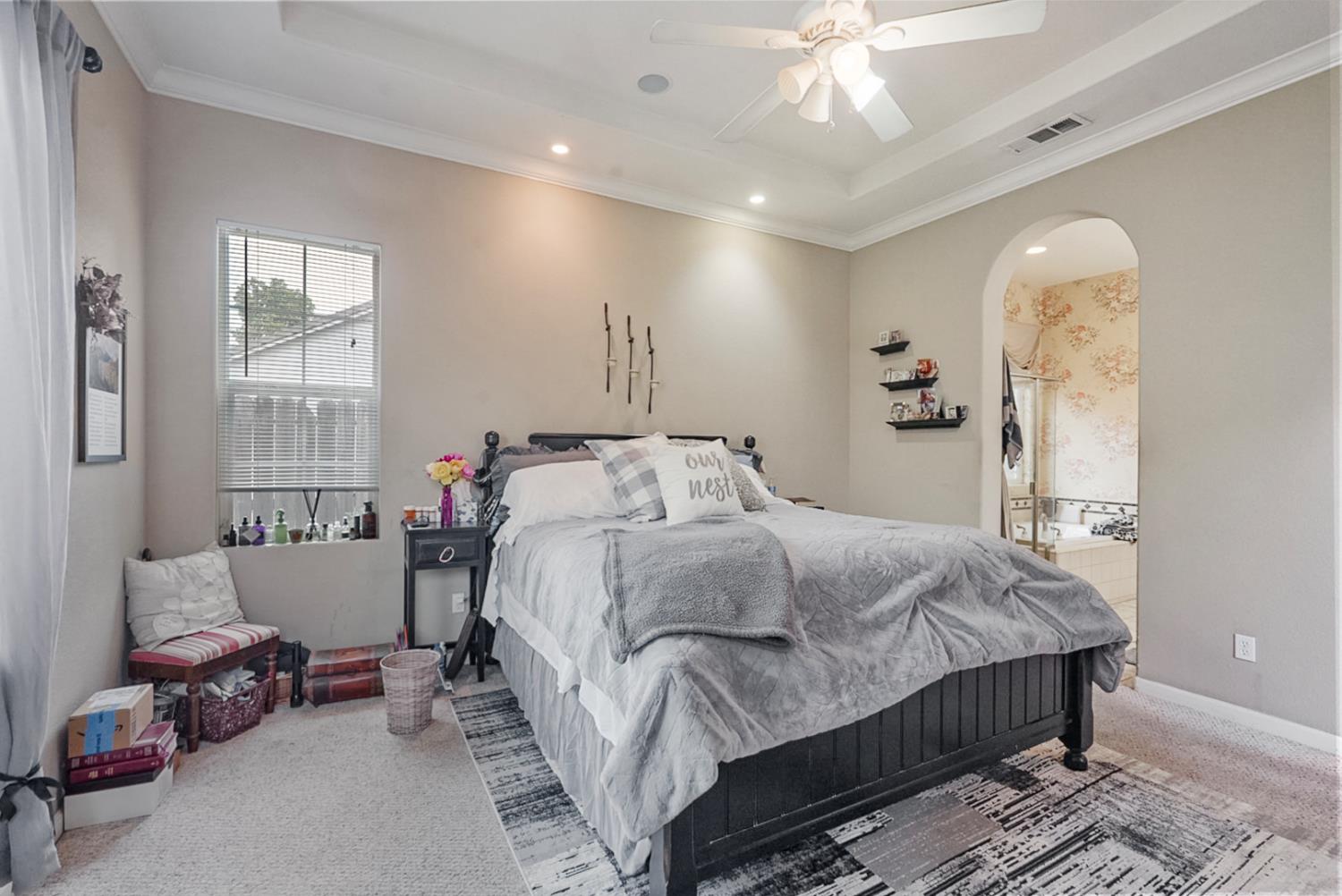 191 Fall Avenue Patterson, CA 95363 - Photo 4 of 31 a bedroom with bed and window