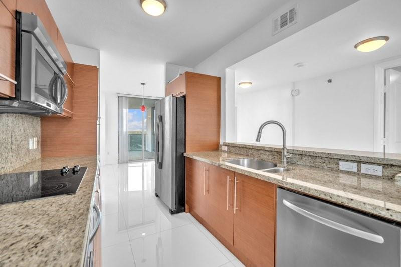 2641 North Flamingo Road, Unit 1608N Sunrise, FL 33323 - Photo 15 of 16 Photo 15