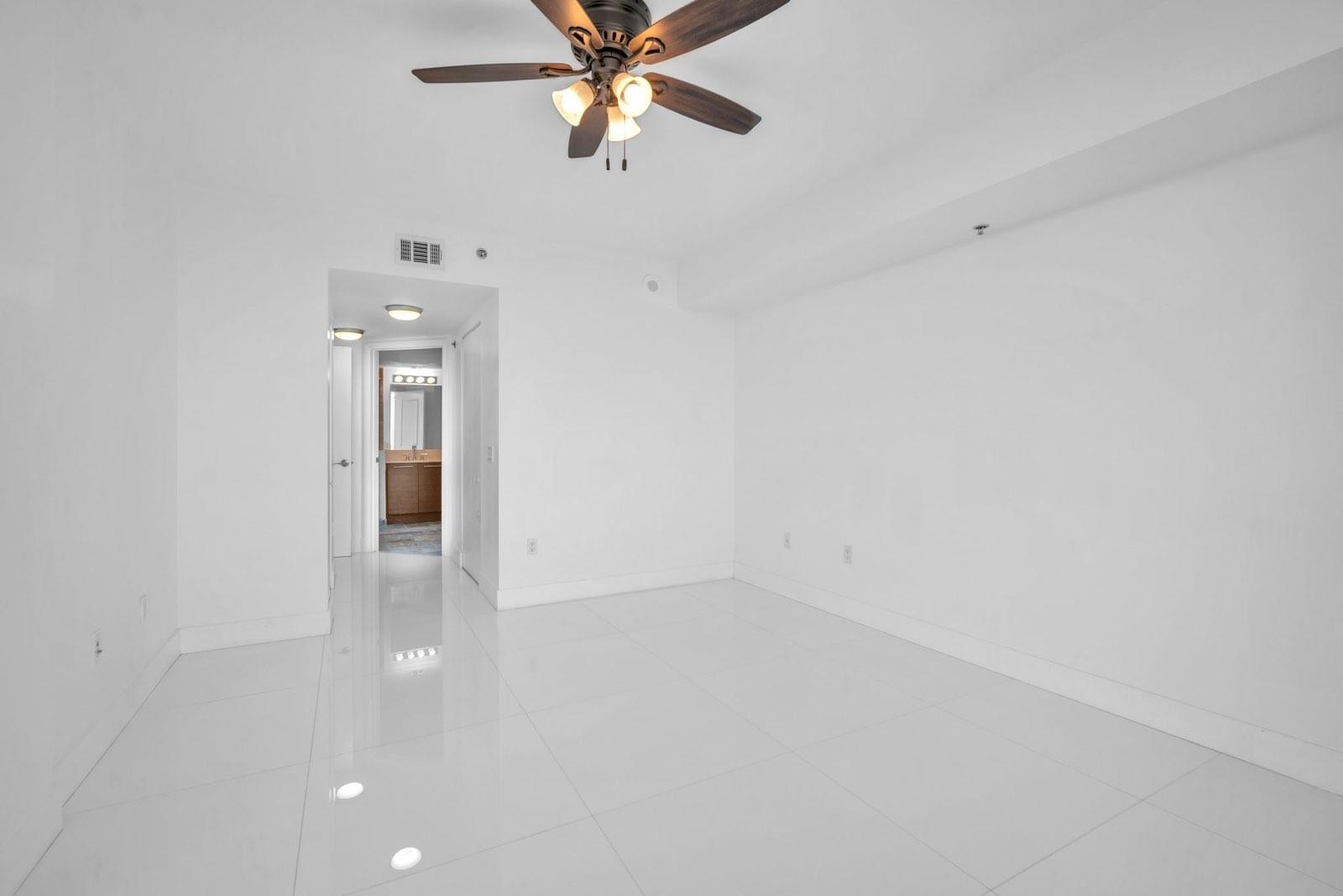 2641 North Flamingo Road, Unit 1608N Sunrise, FL 33323 - Photo 6 of 16 Photo 6